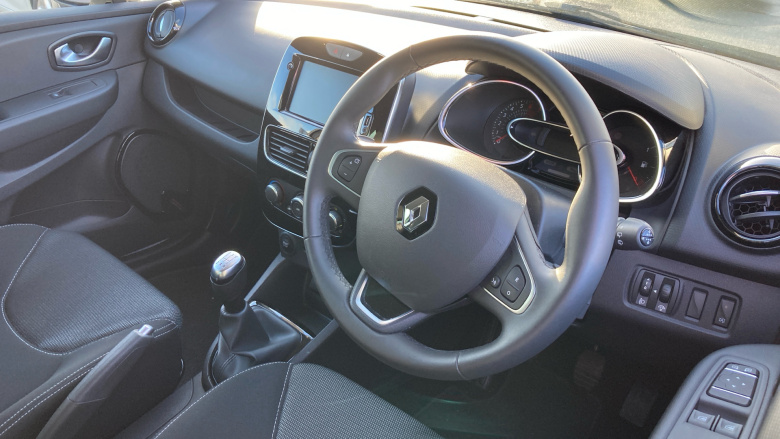 Renault Clio 0.9 TCE 90 Iconic 5dr Petrol Hatchback